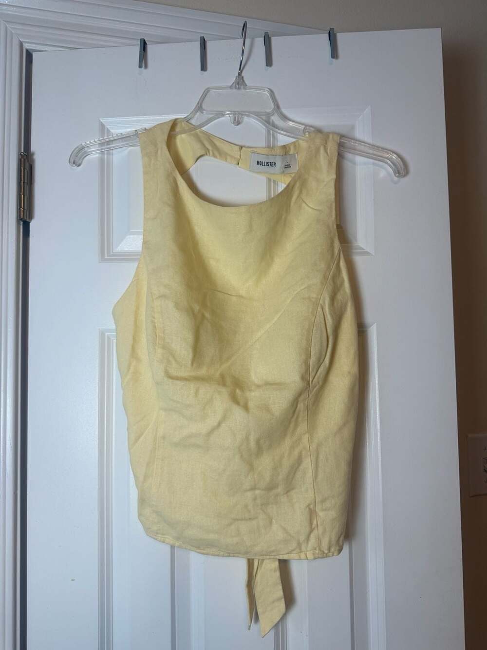 Hollister Yellow Open-Back Tie Linen Top Size L